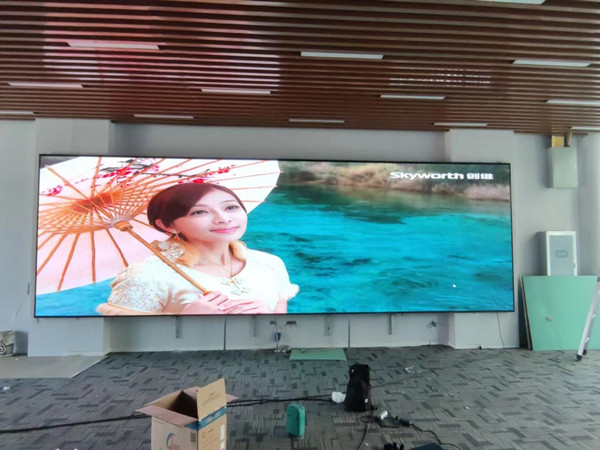 山东P1.53led小间距屏安装案例